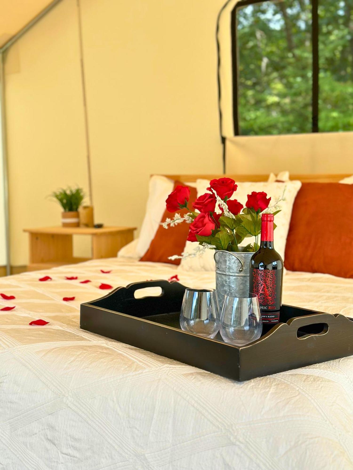 Roaring River Luxury Glamping #1 Cassville Exterior foto
